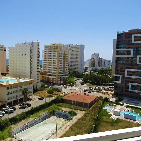 Tarik Alltravel Apartamento *
